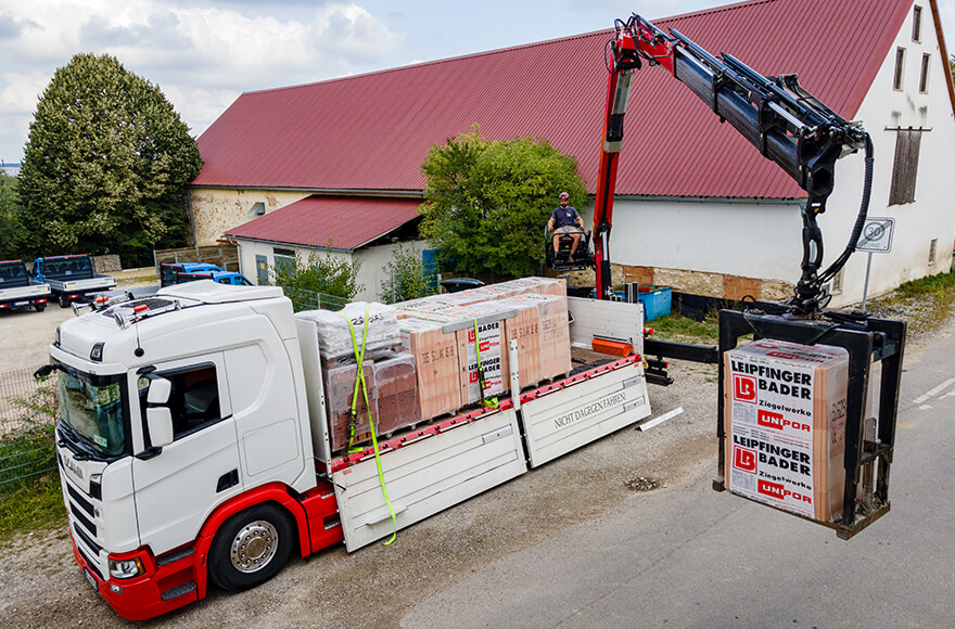 kv baustoffkrane Kranfahrzeuge