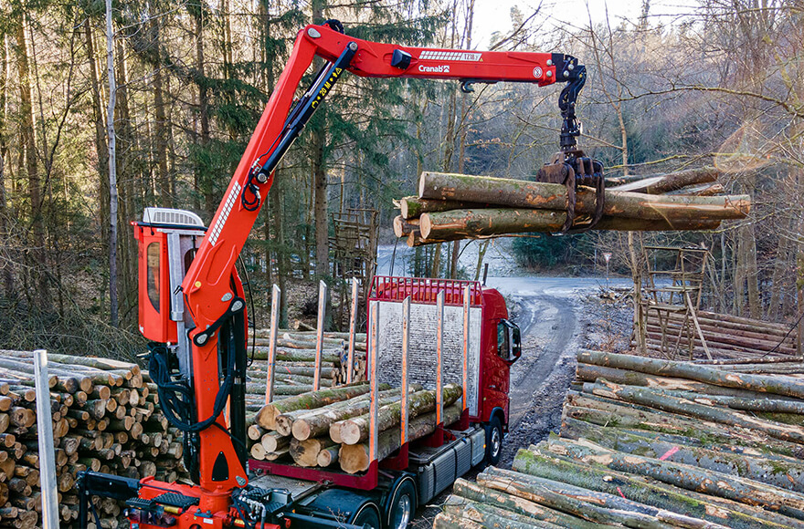 kv holzladekrane Holztransportfahrzeuge