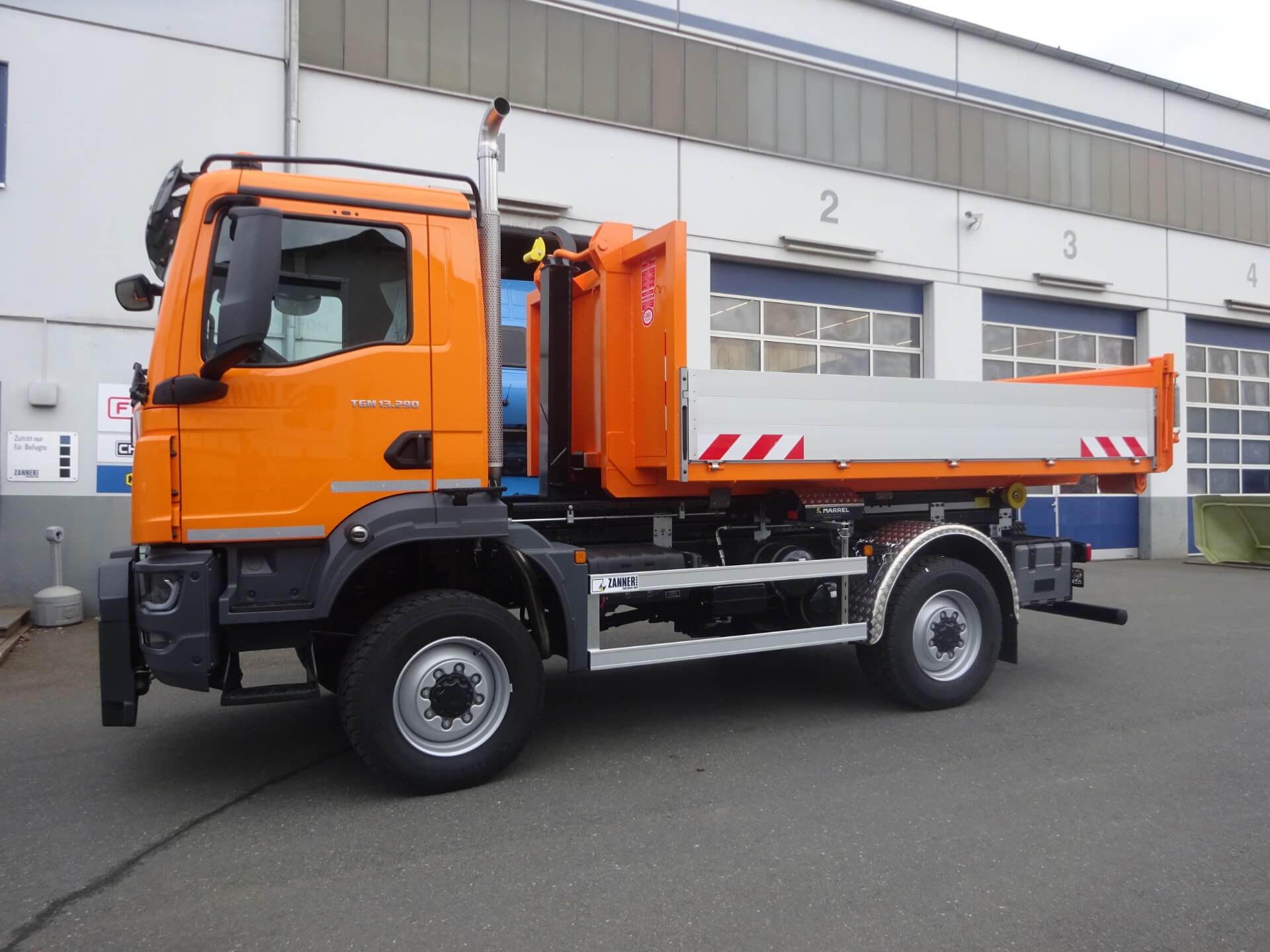 Heinersreuth 24 211 Kommunalfahrzeuge