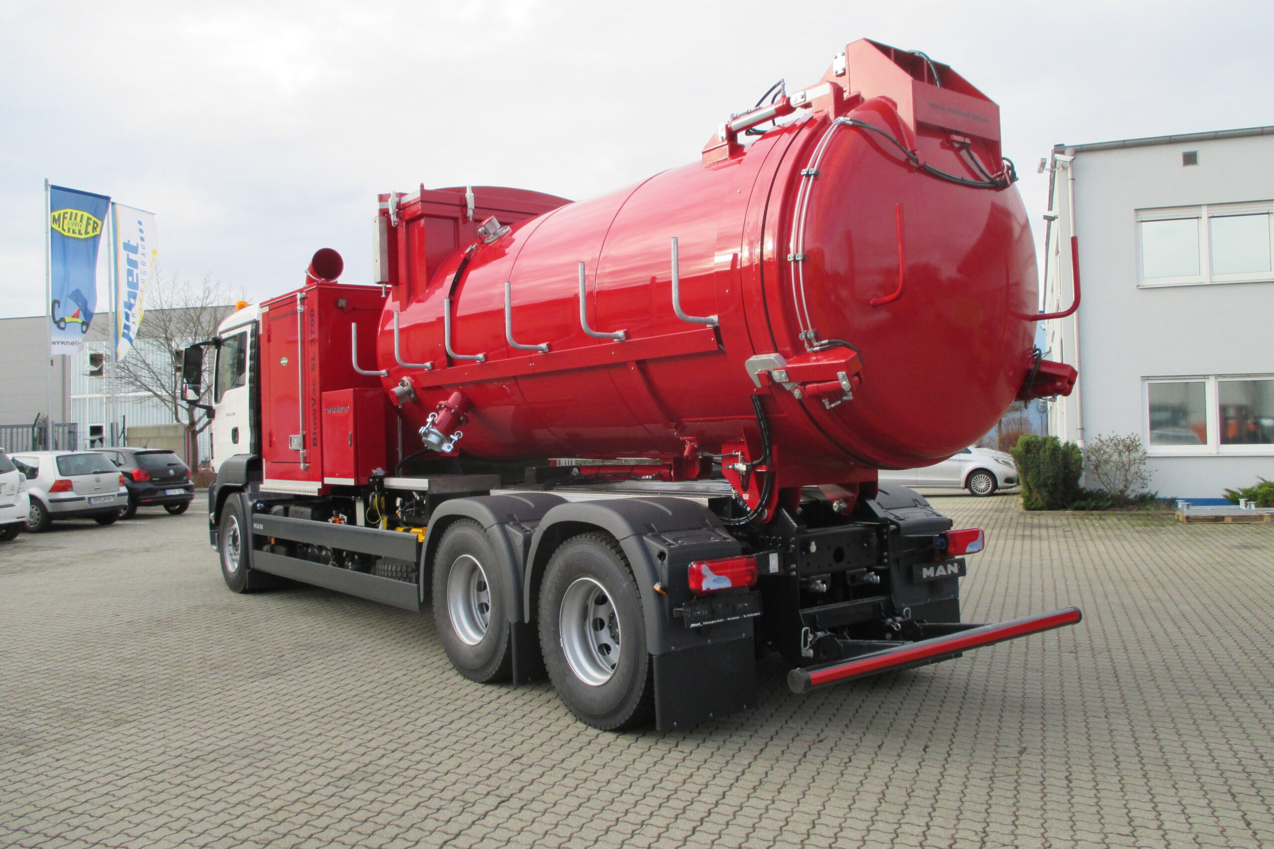 Sonderfahrzeuge scaled Sonderfahrzege